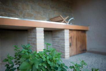 Crux Albergue