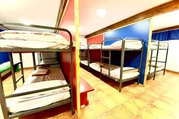 Hostel Albergue Paradiso