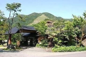 هتل Aso Baien Spa Resort