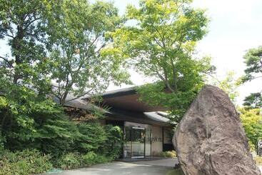 هتل Aso Baien Spa Resort