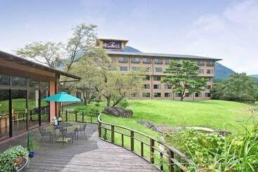 هتل Aso Baien Spa Resort