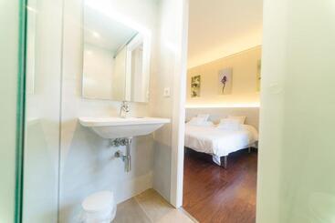 هتل El Pi De Sant Just   Habitacions I Apartaments