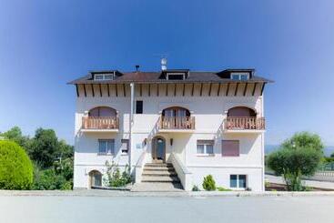 هتل El Pi De Sant Just   Habitacions I Apartaments