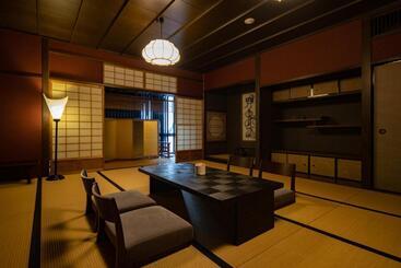 בית מלון כפרי Kizashi The Suite 京都祇園