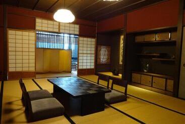 בית מלון כפרי Kizashi The Suite 京都祇園