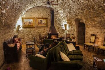 Milestrelles Hotel   Adults Only