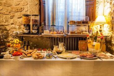 Milestrelles Hotel   Adults Only