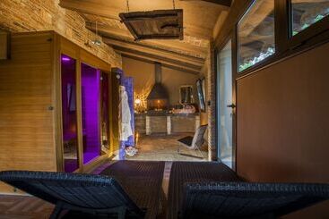 Milestrelles Hotel   Adults Only