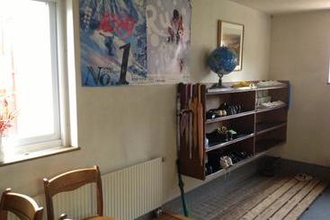 هتل Rusutsu Lodges Pension Lilla Huset