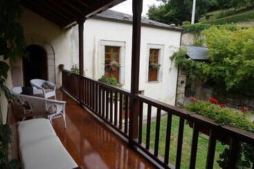 هتل Rural Palacio De Prelo