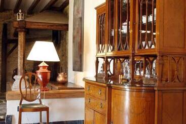 هتل Rural Palacio De Prelo