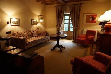 هتل Rural Palacio De Prelo