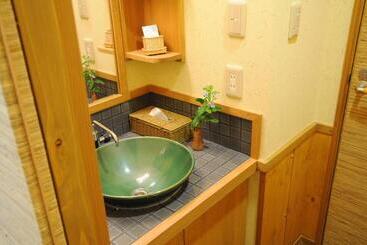 هتل Super Hydrogen Rich Spa Yado Kanzan