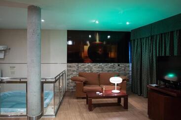 Motel Emporio