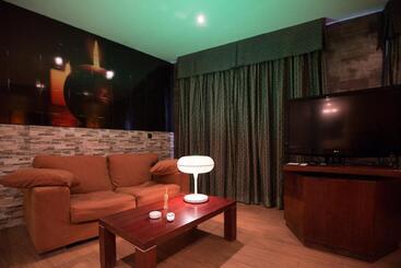 Motel Emporio