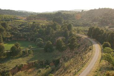 اقامتگاه Camping Terra Alta