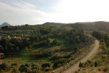 اقامتگاه Camping Terra Alta