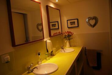 هاستل B&b Inés