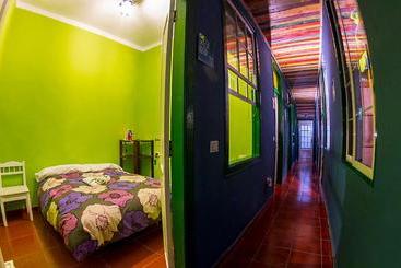 هاستل B&b La Laguna