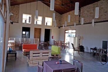 Albergue De Cretas