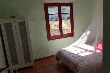 Hostal A La Sombra Del Laurel - Navarrete