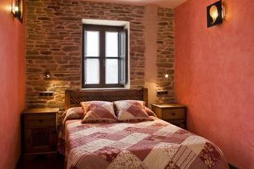 هاستل Hostal Raices