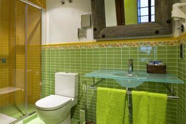 هاستل Hostal Raices