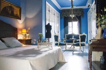تختخواب و صبحانه Casa Palacio Jerezana