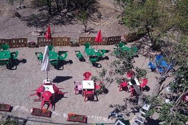 تختخواب و صبحانه Casa Rural Entresierras