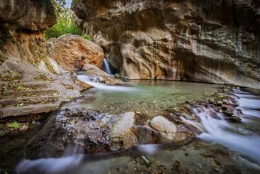 تختخواب و صبحانه Casa Rural Entresierras