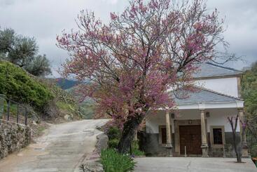 تختخواب و صبحانه Casa Rural Fuente El Boticario