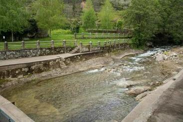 تختخواب و صبحانه Casa Rural Fuente El Boticario