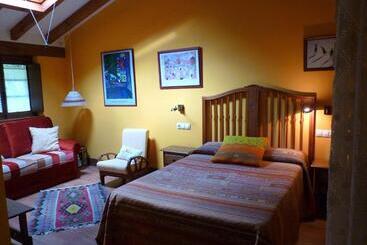 تختخواب و صبحانه Casa Rural Los Riegos