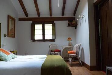 تختخواب و صبحانه Casa Rural Los Riegos