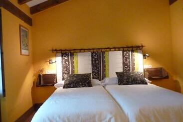 تختخواب و صبحانه Casa Rural Los Riegos