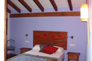 تختخواب و صبحانه Casa Rural Los Riegos