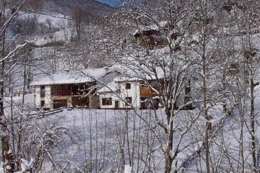 تختخواب و صبحانه Casa Rural Los Riegos