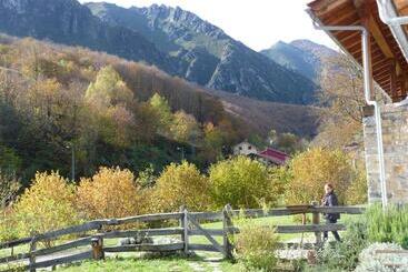 تختخواب و صبحانه Casa Rural Los Riegos