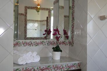 تختخواب و صبحانه Villa Casa Alta