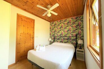 تختخواب و صبحانه Villa Casa Alta