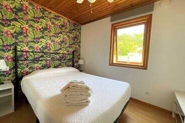 تختخواب و صبحانه Villa Casa Alta