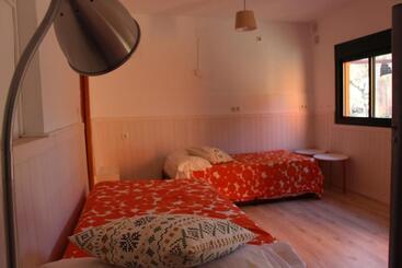 Hostel El Lago, Caceres