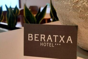 هتل Beratxa