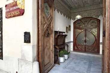 هتل Casa Ceremines