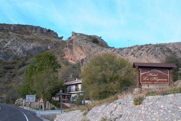 هتل La Higuera