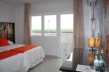 هتل Hacienda Guadalquivir
