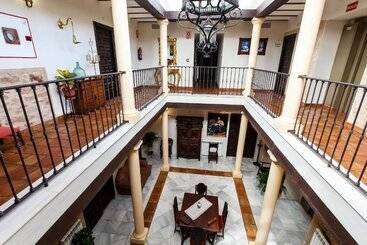 هتل Palacio Del Intendente