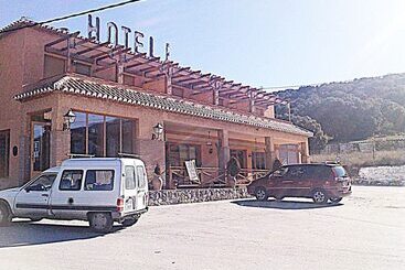 هتل Restaurante Los Caños De La Alcaiceria
