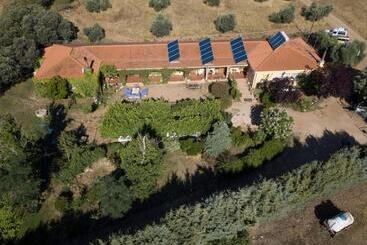 هتل Rural La Cimbarra