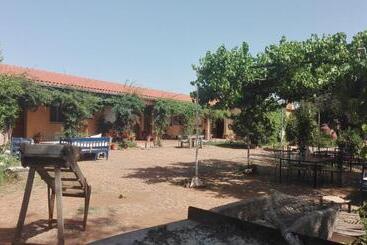 هتل Rural La Cimbarra